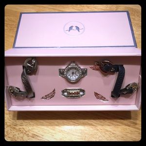 New Chloe & Isabel interchangeable watch/bracelet!