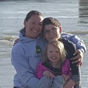 Meet your Posher, Teri