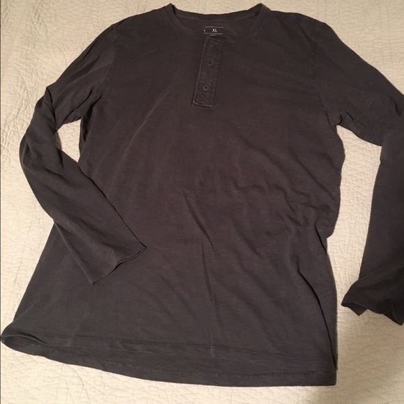 Men's Gap long sleeve crew