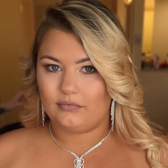 Meet your Posher, Stepfane