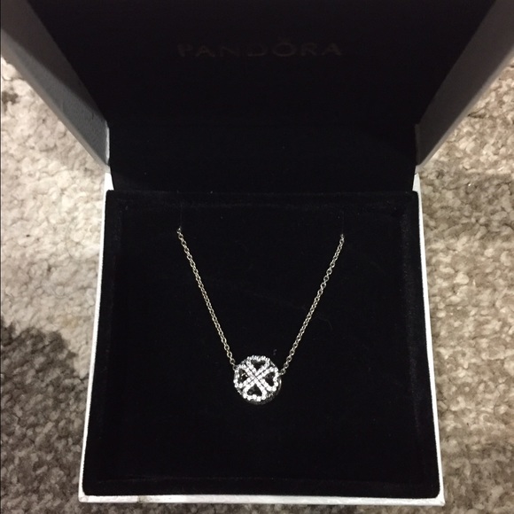 Pandora heart necklace