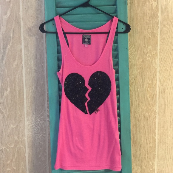 PINK Victoria's Secret Heartbreaker tank top