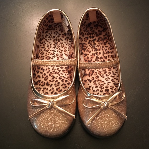 Sparkley gold toddler shoes