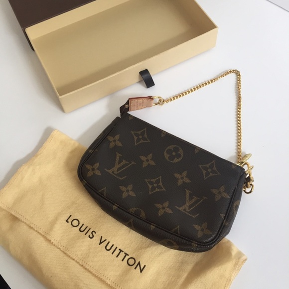 Authentic Louis Vuitton mini pochette