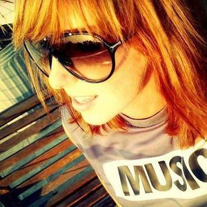 Meet your Posher, Sylvia