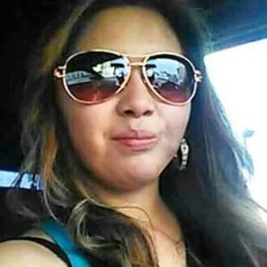 Meet your Posher, Consuelo bentley