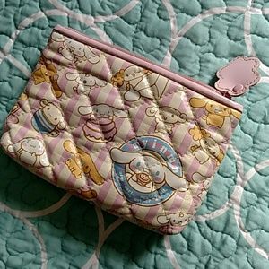 Baby Cinnamon quilted pouch Sanrio Cinnamoroll