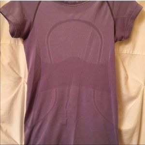 Lululemon run swiftly top