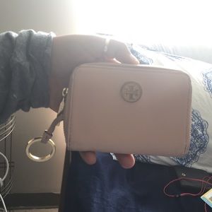 Tory Burch coin case