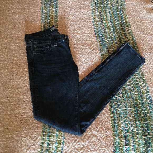 J Brand skinny jean size 26 ankle zip