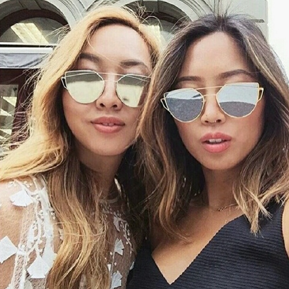 𝒞𝓁𝑒𝒶𝓇𝒶𝓃𝒸𝑒 New Sunglasses - Picture 6 of 8