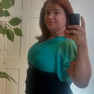 Meet your Posher, Jessica isidro