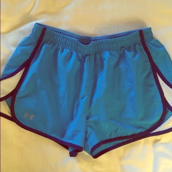 SOLD Under Armour Semi-Fitted Running Shorts - Picture 1 of 1