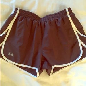 SOLD Under Armour Semi-Fitted Running Short