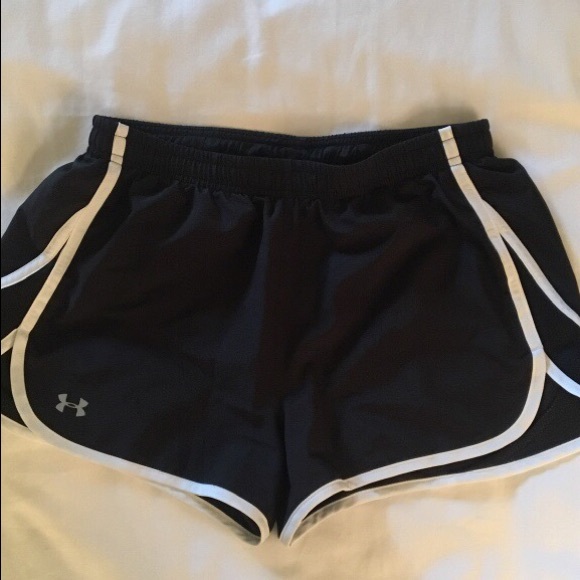 SOLD Under Armour Fitted Inner Brief Running Short - Picture 1 of 1