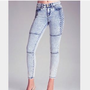 SALE 🎀 Sexy Bebe Jeans