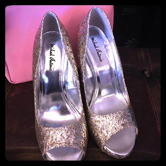 Michael Antonio Silver, Glitter Heels