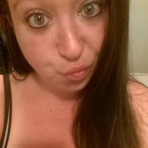 Meet your Posher, Chrystal