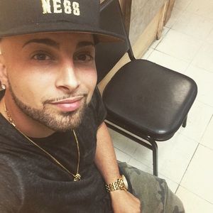 Meet your Posher, Jon