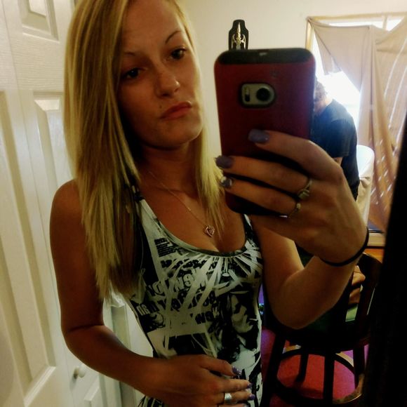 Meet your Posher, Shawna - Picture 1 of 1