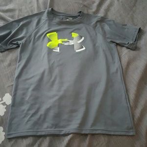 Youth L Under Armour Heat Gear shirt