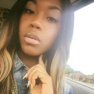 Meet your Posher, Amber