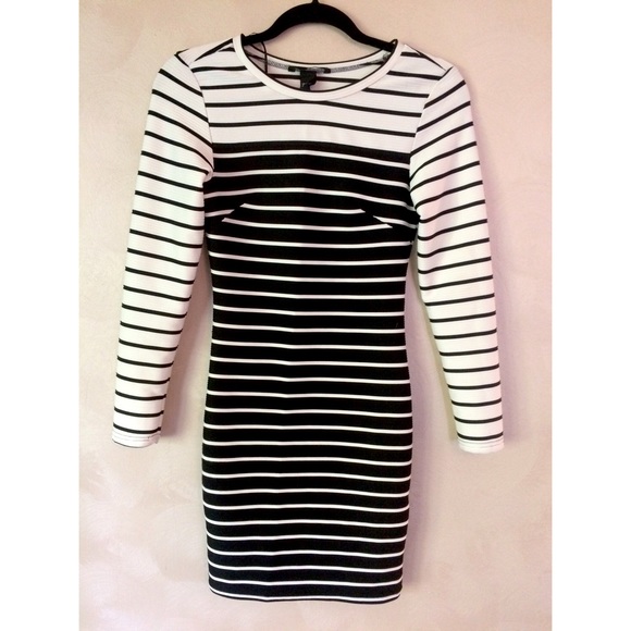 Flattering striped dress!
