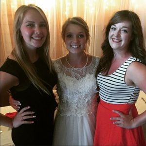 Meet your Posher, Hallie