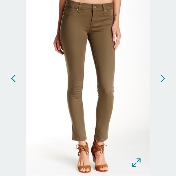 DL1961 Emma Jeans Dublin size 31.... 27"inseam