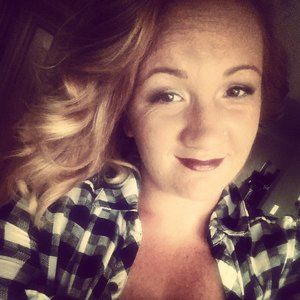 Meet your Posher, Brenna