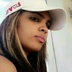 Meet your Posher, Lorena