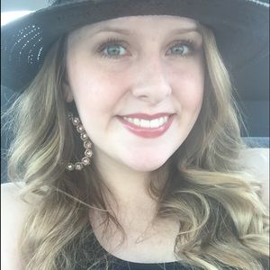 Meet your Posher, Cameryn