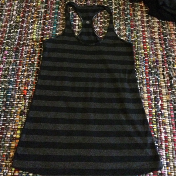 Lululemon reversible Cool Racerback