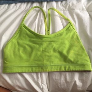 Lululemon sports bra