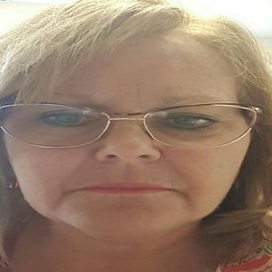 Meet your Posher, Sandy