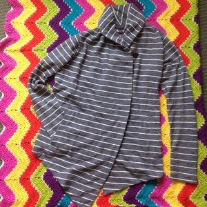 ⛄️CHRISTMAS SALE⛄️The North Face Wrap