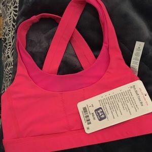 Lulu sports bra (size 2) never worn!!!