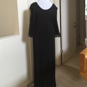 J Jill Beautiful Long black evening dress!