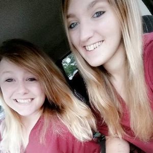 Meet your Posher, Ashlee