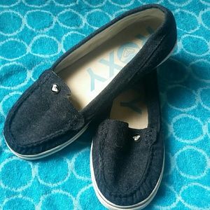 ROXY (DARK GRAY) SLIP ONS