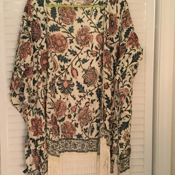 Lovely vintage style NEW with tag Fringe Kimono