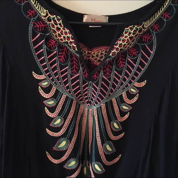 Francesca's Collection - Picture 3 of 4