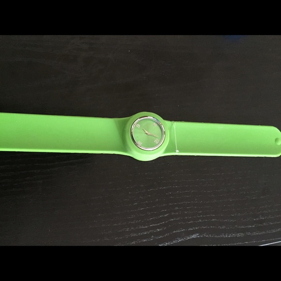 Watch - Picture 2 of 3