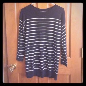 THML stitch fix button back sweater