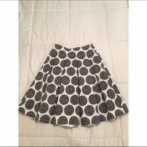 White House black market t-length skirt