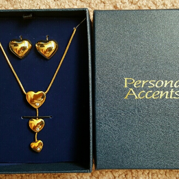 Gold Plated 3 of Hearts Earring and Necklace Set - Picture 4 of 4