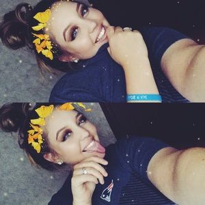 Meet your Posher, Kayla