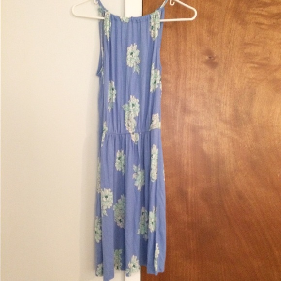 Old Navy Dresses & Skirts - Beautiful Floral Sun Dress NWT