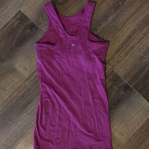 Lululemon size 4 tank