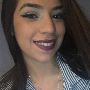 Meet your Posher, Veronica